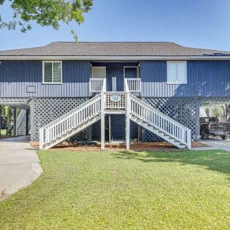 Sunny Edisto Island Duplex - Half Mile to Beach!