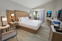 Divi Flamingo Beach Resort