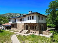 Agroturizem Dr Bizhga Hotels in 