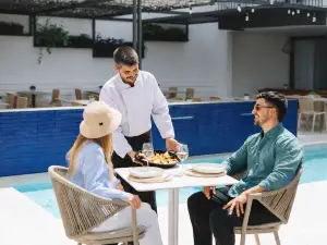 Neptuno Apartments