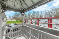 Red Roof Inn Radcliff - Fort Knox