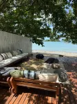 Baia beachfront boutique lodge