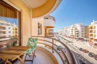 GuestReady - Sunshine at Costa da Caparica - 2-Star