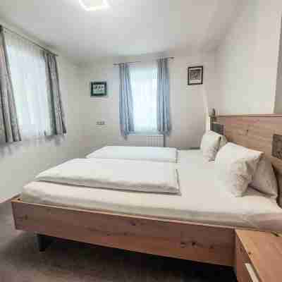 Haus Toferer Rooms