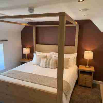 The Hurt Arms Rooms