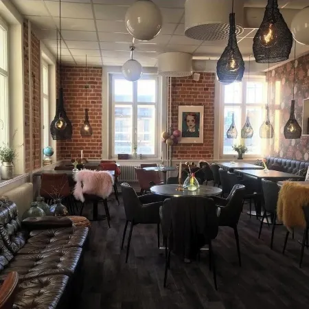 Livin Station Hotel