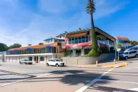 Casablanca Inn on the Beach Hotels in 