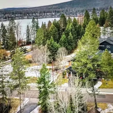 Rare Find - Newer Construction Close to Town & Beach!