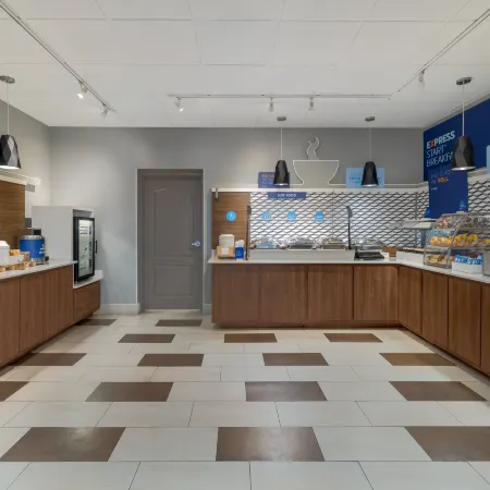 Holiday Inn Express MYRTLE BEACH-BROADWAY@THE BCH by IHG