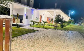 Asai surf inn Arugambay