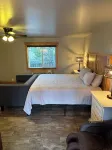 Columbine Inn