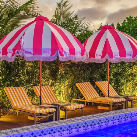 Privada Stays - Adults-Only & Private Pools Boutique Hotel