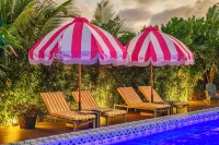 Privada Stays - Adults-Only & Private Pools Boutique Hotel - Strand