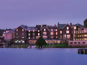 Macdonald Old England Hotel and Spa