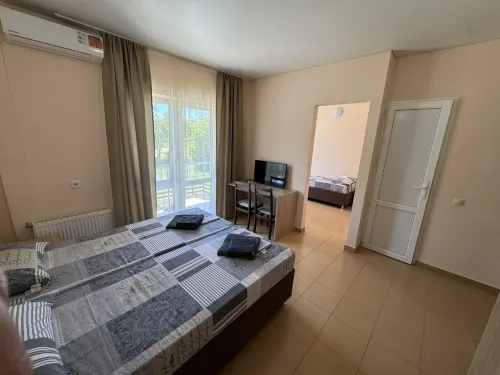 Izi Hotel
