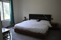Hotel Uday Villa - Mountain view