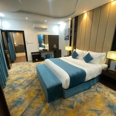 Summer Season Hotel