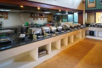 Acron Candolim Regina - breakfast