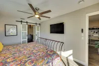 Waterfront Home w/ Boat Dock & Bar in N Fort Myers - Homestays