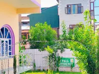 Pall Residency Hotels in Srinagar