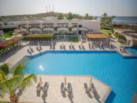Naama Bay Promenade Beach Resort - Rooftop Pools