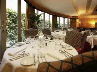 Mercure York Fairfield Manor Hotel - Breakfast