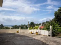 Dar and Douce Hotel a Au Cap