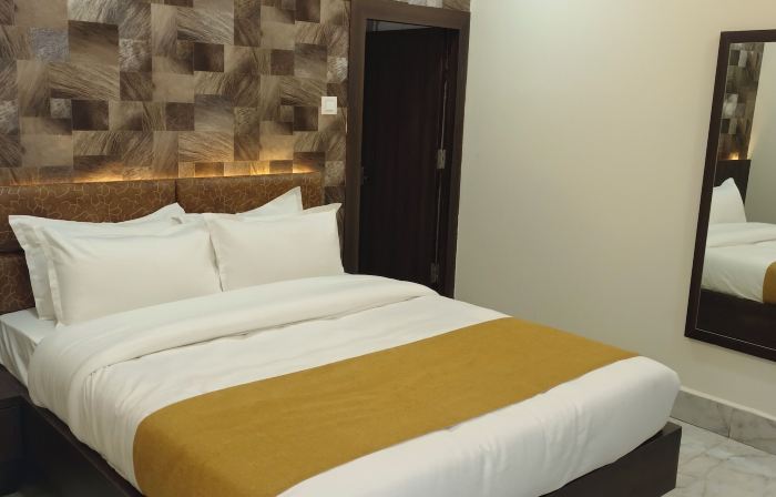 HOTEL MOUNT KAILASH