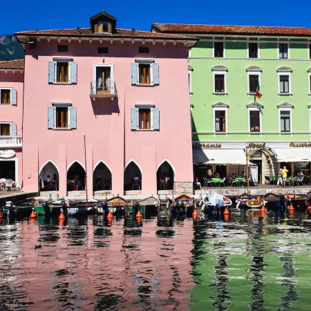 Hotel Benaco