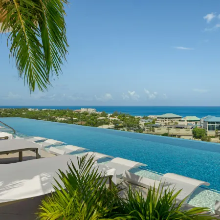 ONE GT Grand Cayman