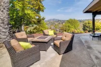 Fallbrook Home w/ Mountain Views: Close to Hiking! - 3-Star