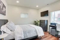 Dog-Friendly Sheboygan Home - 1 Mi to Town! - 3-Star