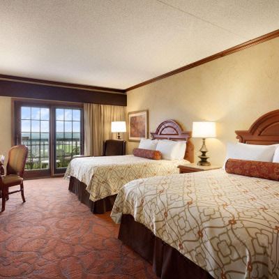 Partial Lakeview Two Queen Beds Chateau on The Lake Resort Spa and Convention Center Promo Code