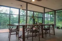 เมซ ลอดจ์ - พร้อมWifi