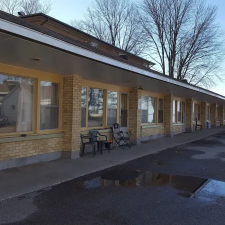 Glenwood Motel and Cottages