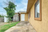 Great for Couples & Duos: Suite Outside El Paso - 4-Star