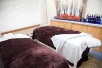 Long Trail House Condominiums at Stratton Mountain Resort - spa