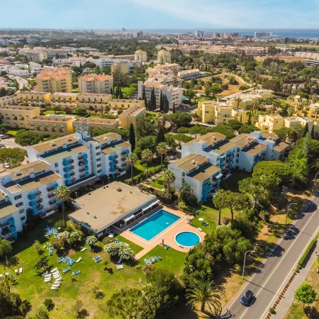 Apartamento T1 Com Piscina   Lago Azul