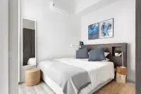 Studio Mar, in the Heart of Lisbon - Condos