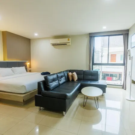 Sattahip 9 Boutique Hotel