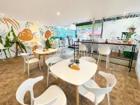 Surf Ranch Tamarindo - พร้อมอาหารเช้า