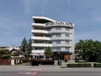 Hotel River Park Hotels near Amera Tower
