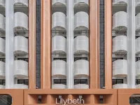 LILYBETH HOTEL PRATUNAM Hotel dekat Dermaga Witthayu