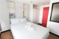 โรงแรมซี ทาวเวอร์ - ห้องครัว