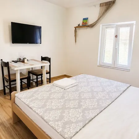 SERENİTA Stone House