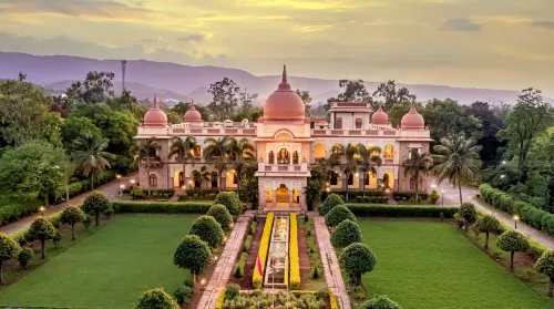 WelcomHeritage Shivavilas Palace, Hampi - parking