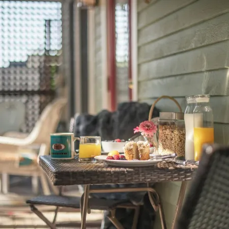 Hidden Garden Cottages & Suites