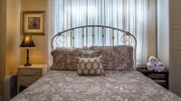 Poe House by Avantstay 1916 Craftsman Downtown Paso - Homestays
