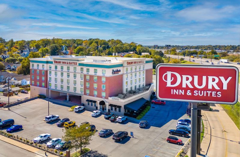 Drury Inn & Suites St. Louis Forest Park
