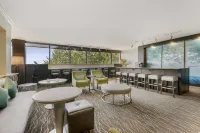 Best Western Plus Agate Beach Inn - Bares